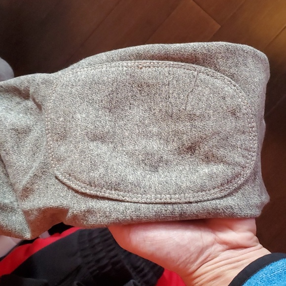 American Eagle Cardigan - Picture 3 of 4